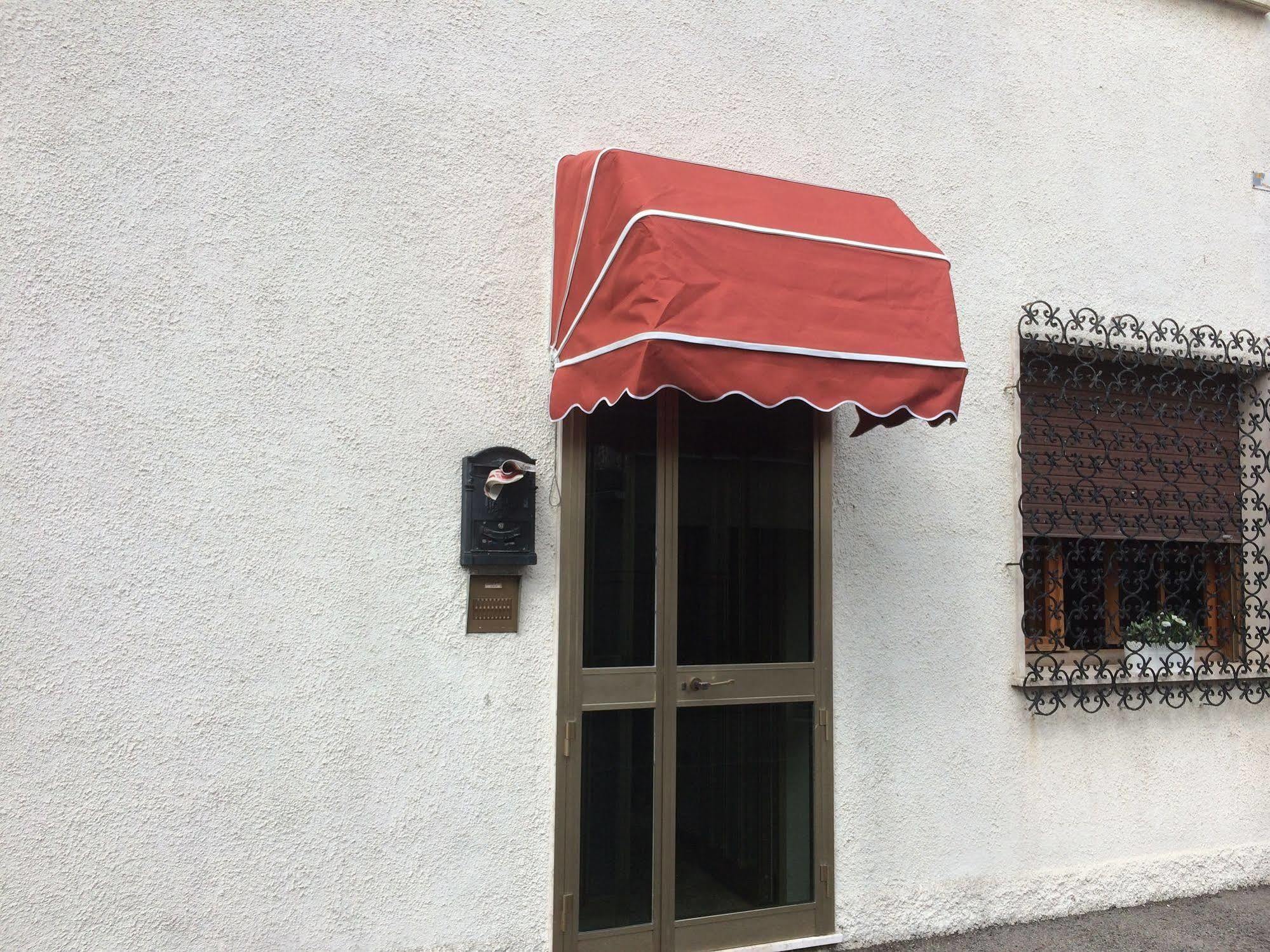 B&B Soleluna Massa Fiscaglia Exterior foto
